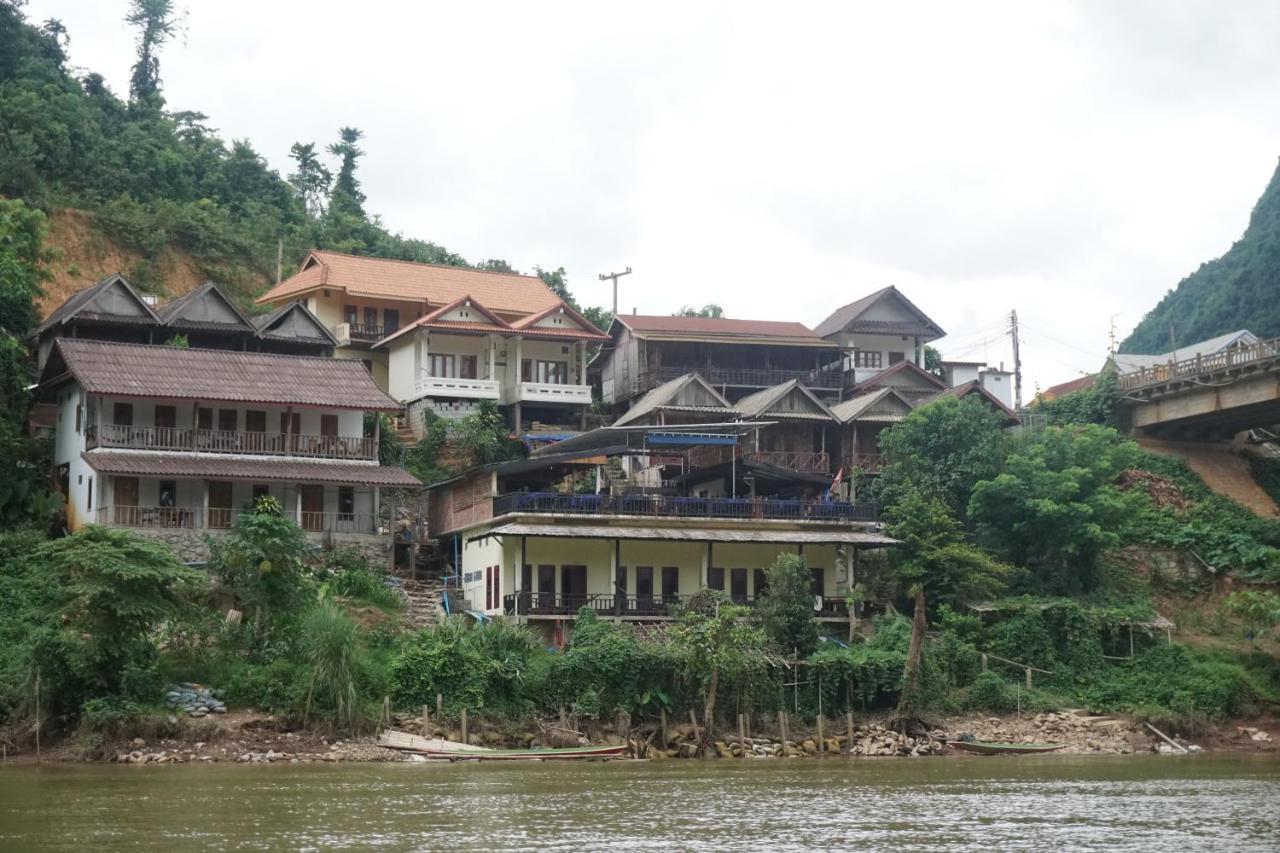 ホテルSunrise Bungalow Nongkhiaw エクステリア 写真